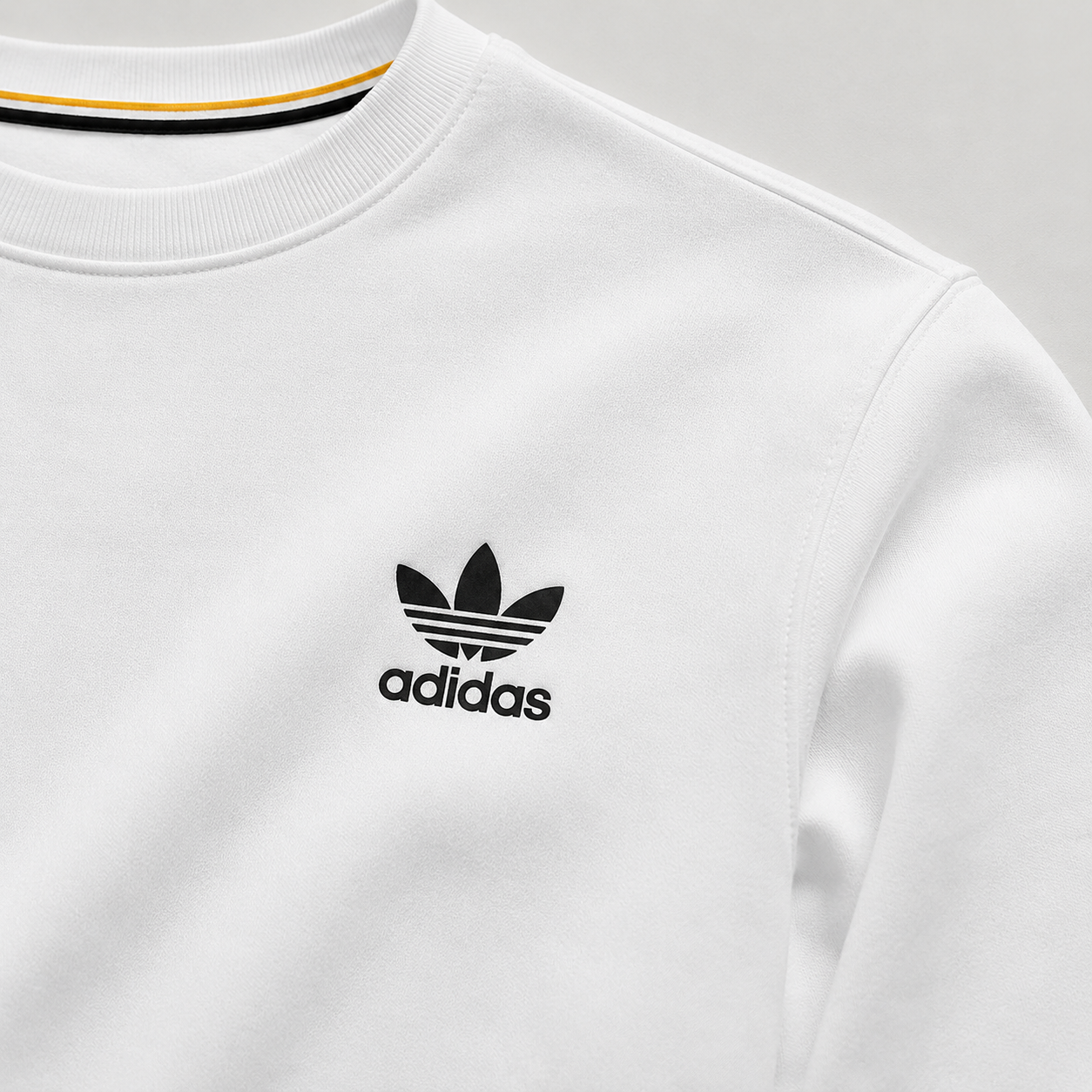 Men’s Classic Crewneck Sweatshirt